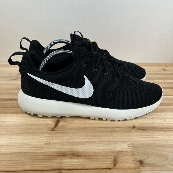 Nike Other - NEW Nike Roshe G Next Nature Mens spikeless Golf cleats shoes 11 black white